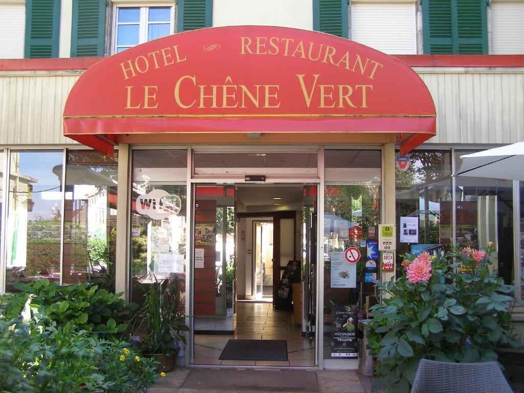 Logis Hotel-Restaurant Le Chene Vert Saint-Pourcain-sur-Sioule Ngoại thất bức ảnh